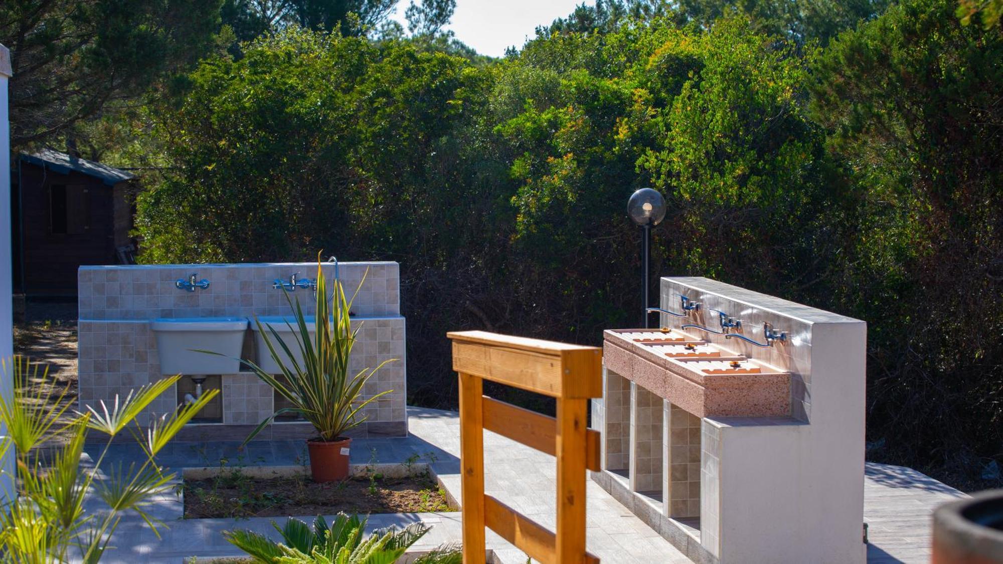 Happy Camp Mobile Homes In Village Baia Paradiso Camping *